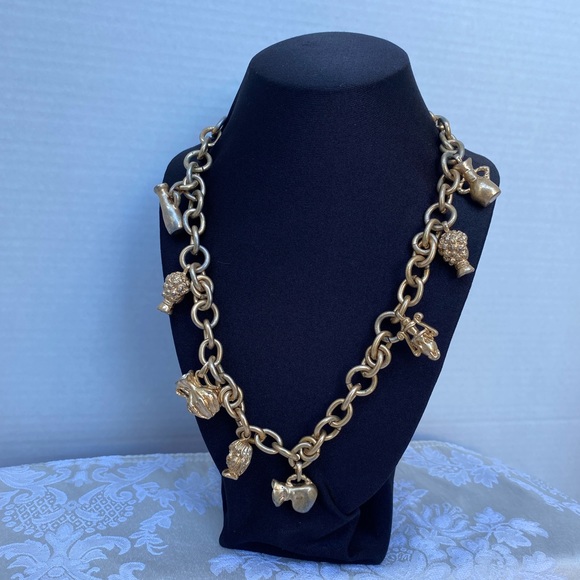 Zara Rare Antique Style Face & Vase Charm Necklace - Picture 2 of 9